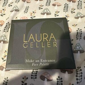 Laura Geller Make an Entrance Face Palette - Olive Green